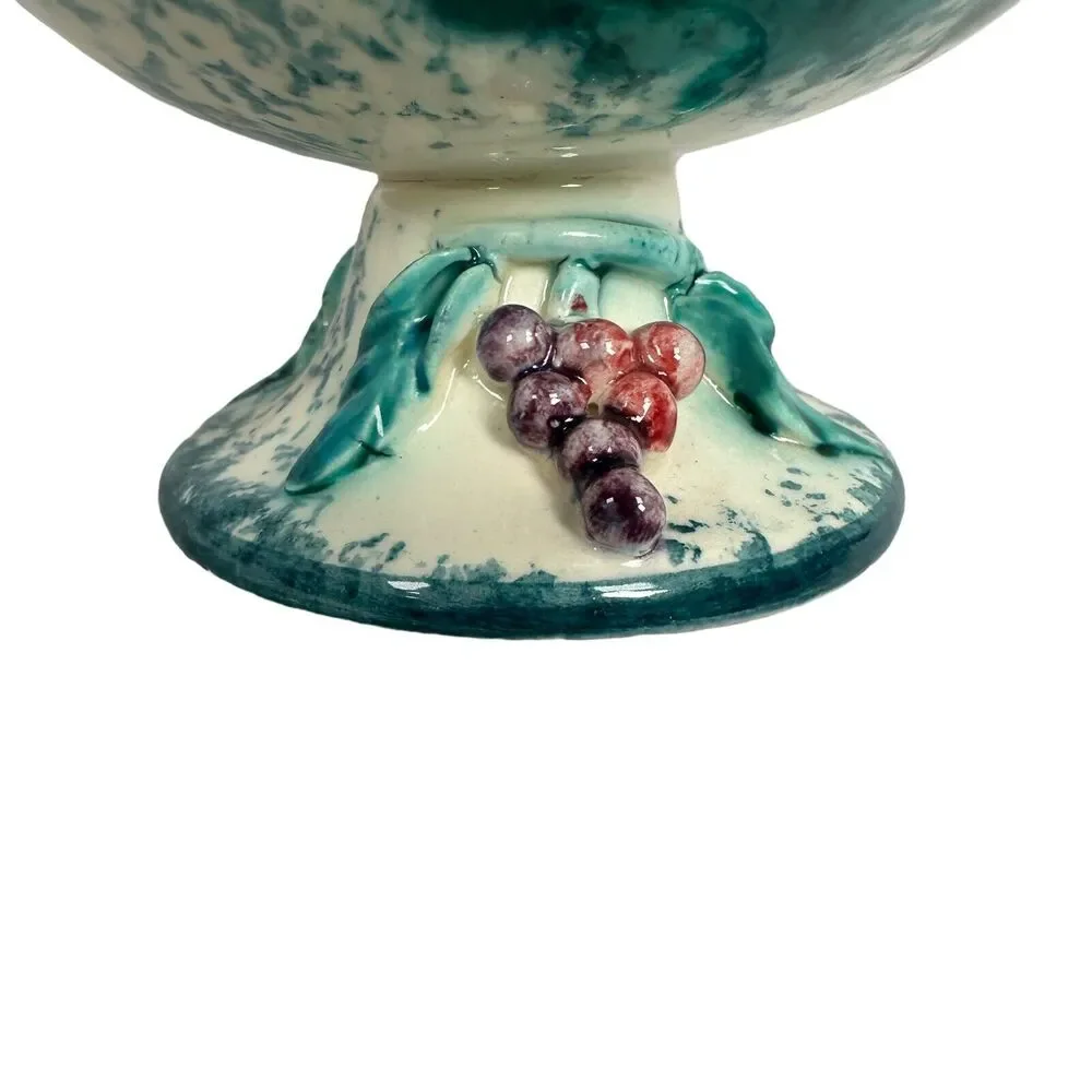 Vintage Majolica‎ Footed Dessert Berry Bowl Dish Grapes White Blue Spongeware